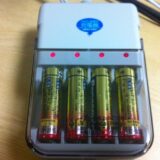 アルカリ電池を充電して再利用